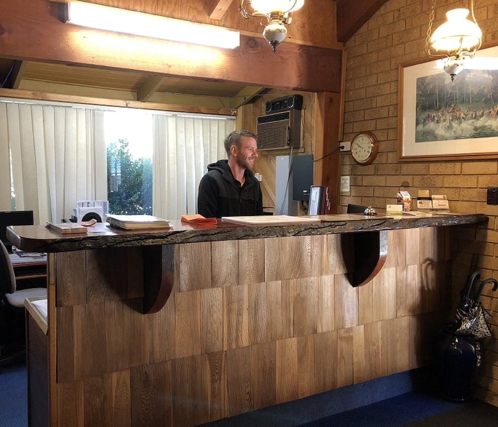 High Country Motor Inn برايت المظهر الخارجي الصورة