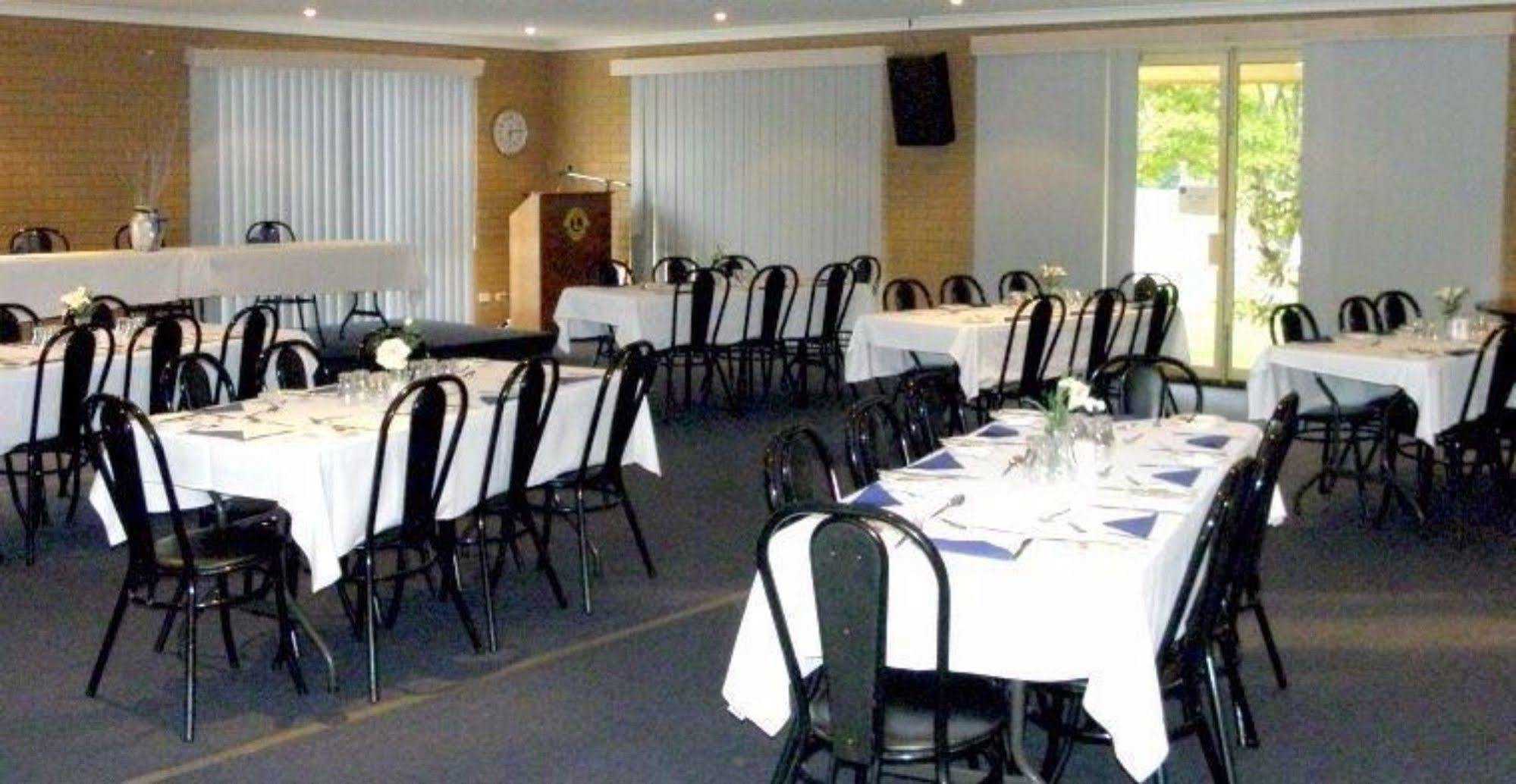High Country Motor Inn برايت المظهر الخارجي الصورة